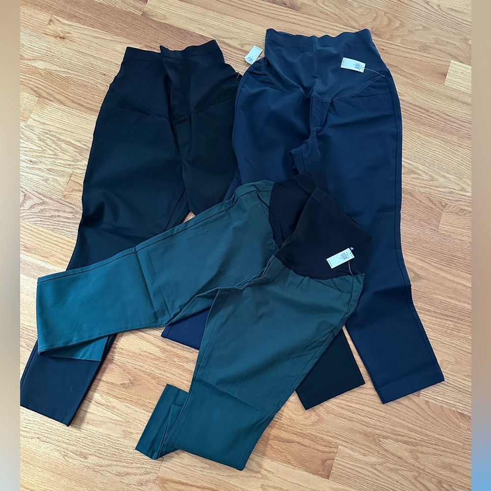 Bundle of 3 maternity pants